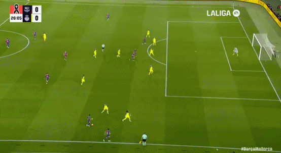 门将神了！亚马尔风骚外脚背，奥尔莫反越位单刀被罗曼单掌封出